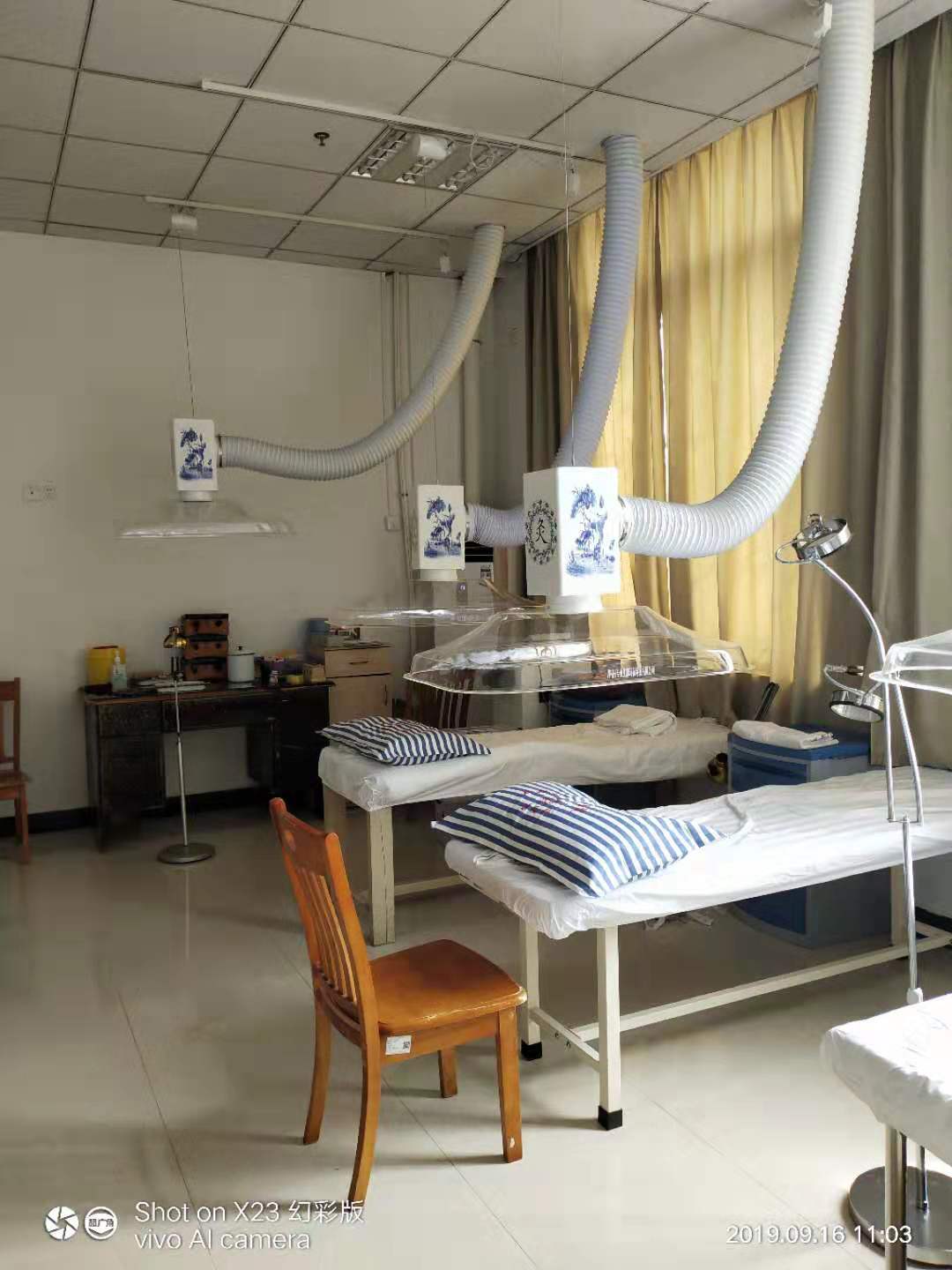 江西人民醫院（華仔）艾灸排煙系統安裝完工