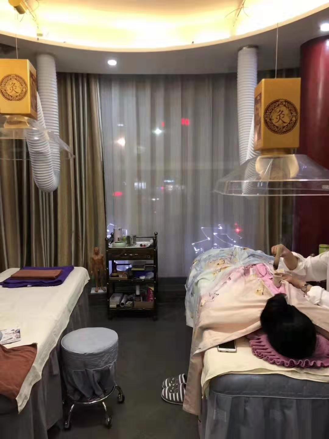 （華仔）上海艾灸排煙系統安裝