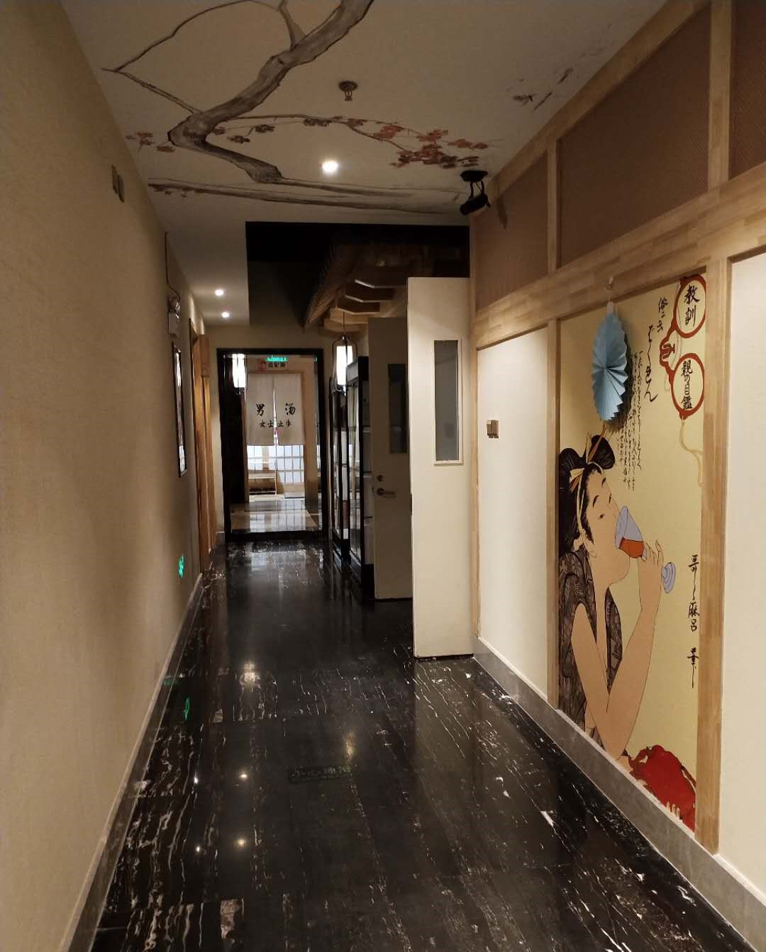 廣州（華仔）專業艾灸排煙系統預約安裝